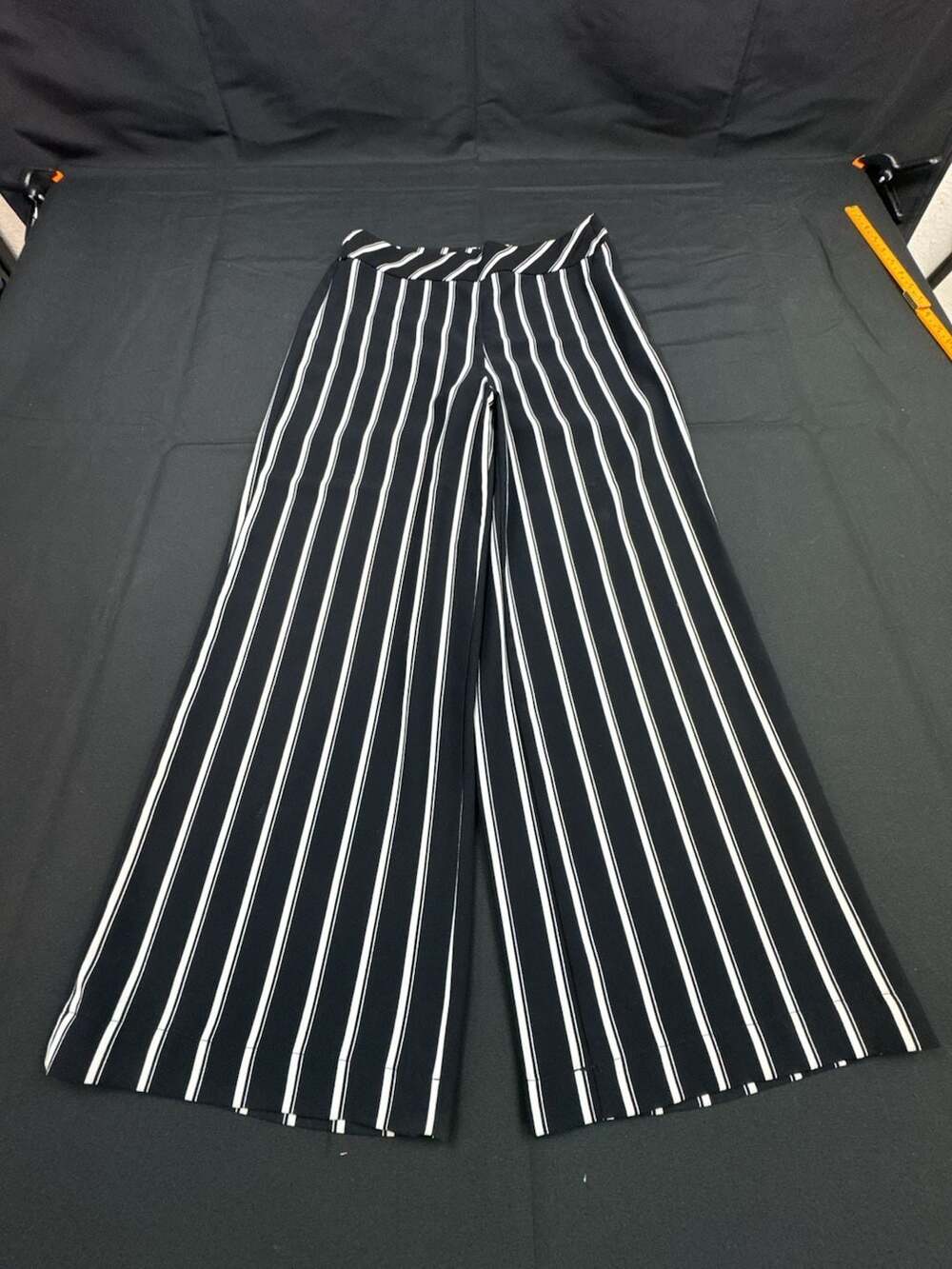 H&M Black White Striped Wide Leg Pants Size 6